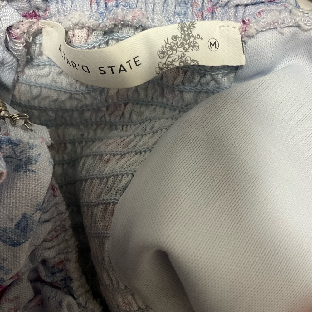 Floral Ruffle Top - Picture 3 of 3